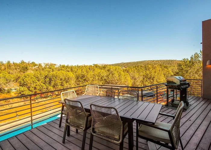 New! 1 Acre West Estate Game Stunning View Direct Trail Access! Villa *