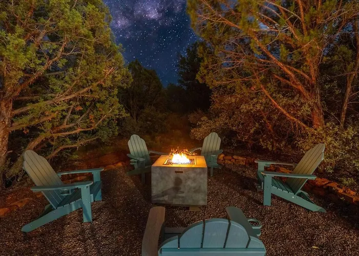 New! 1 Acre West Estate Game Stunning View Direct Trail Access!