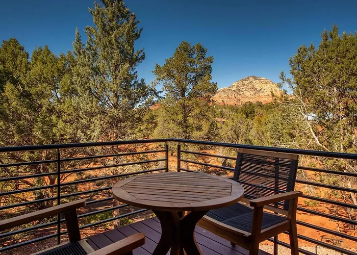 Villa New! 1 Acre West Estate Game Stunning View Direct Trail Access! *